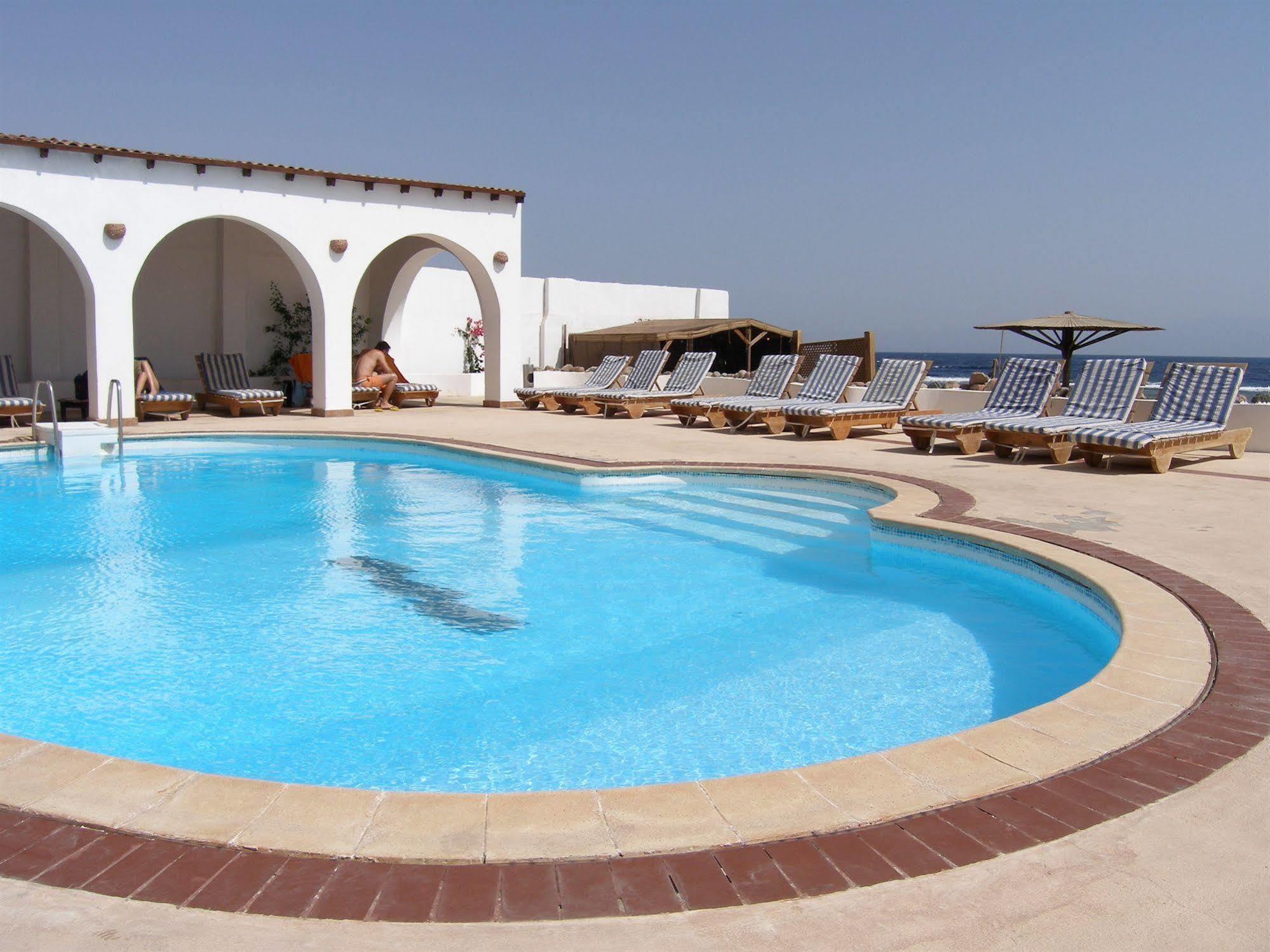 Blue Beach Club Dahab Exterior foto
